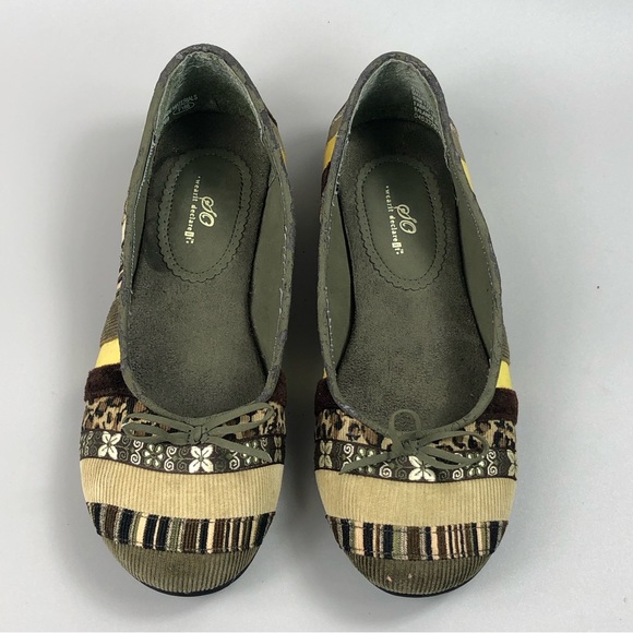 So Wear It Declare It Medley Olive Ballet Flats Size 6M - Picture 5 of 8